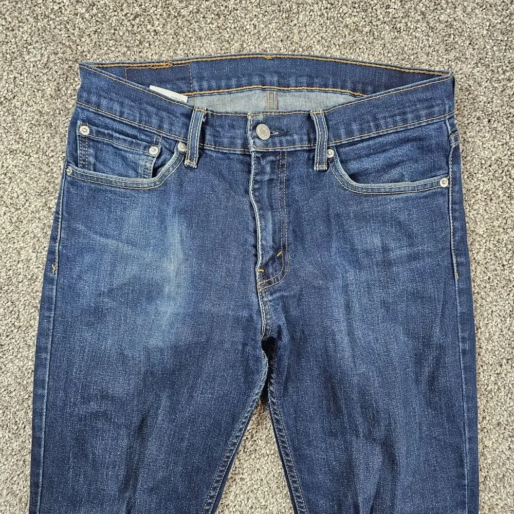 Levis ** this